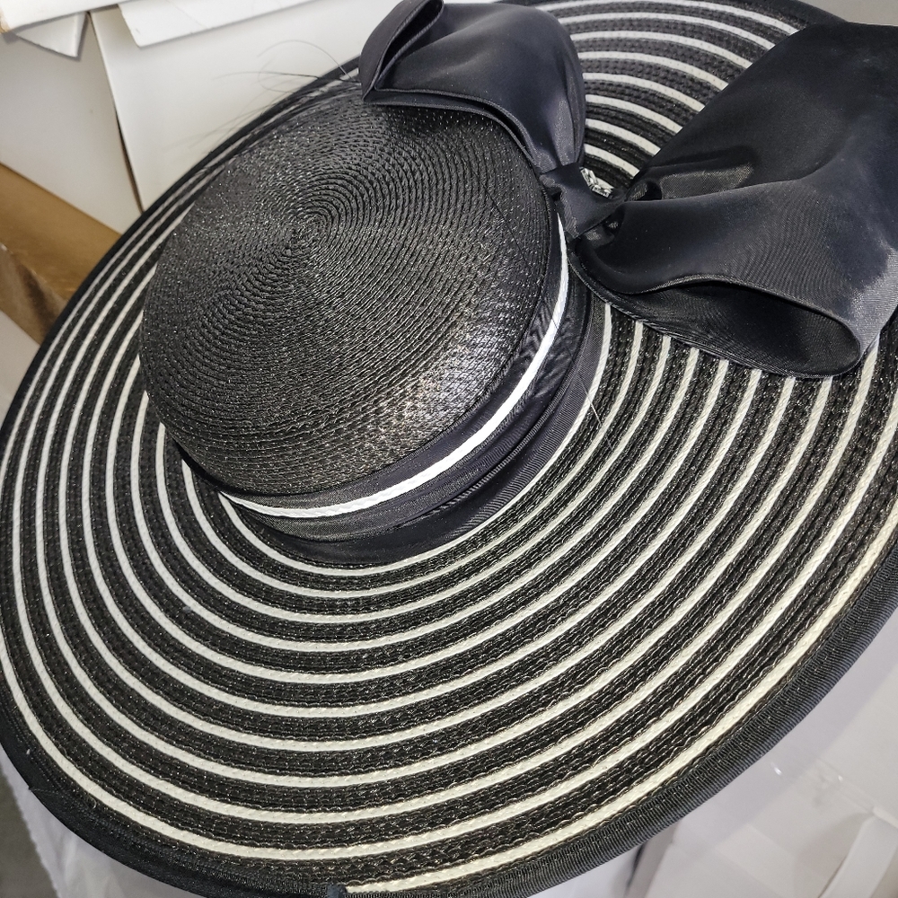 Black and White Straw Hat